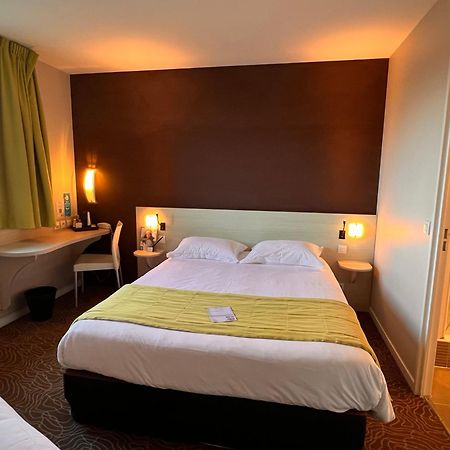 Brit Hotel Saint-Meen-Le-Grand En Broceliande Buitenkant foto
