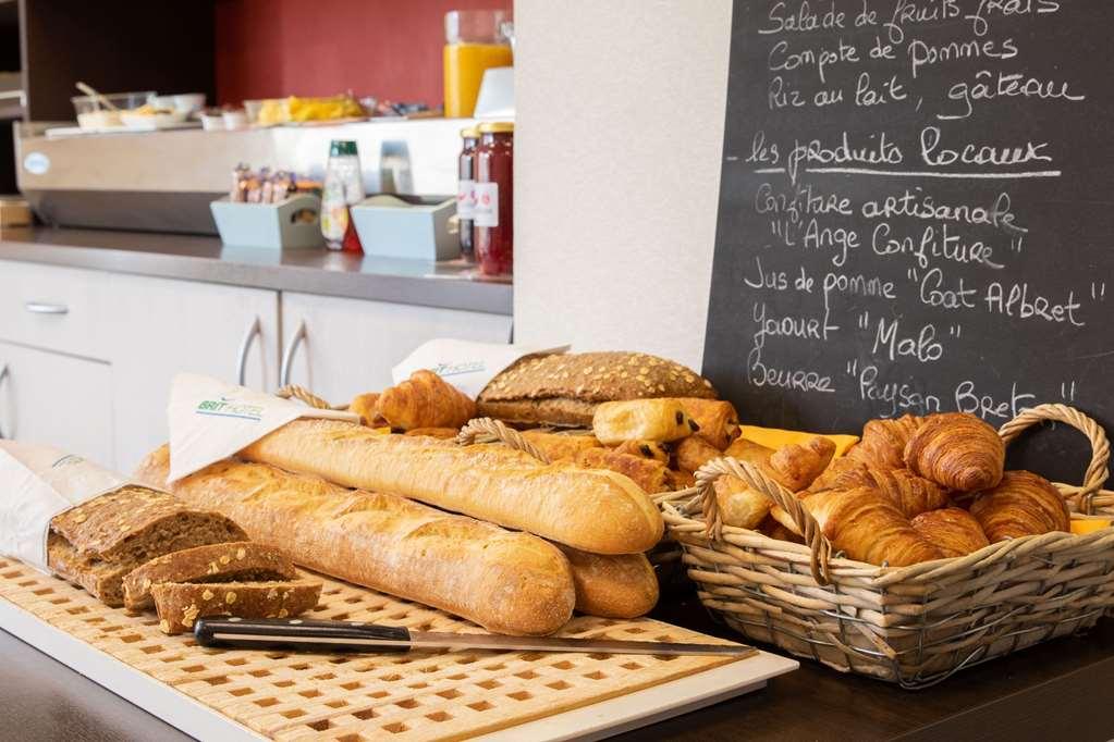 Brit Hotel Saint-Meen-Le-Grand En Broceliande Restaurant foto