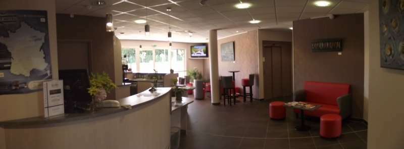 Brit Hotel Saint-Meen-Le-Grand En Broceliande Interieur foto